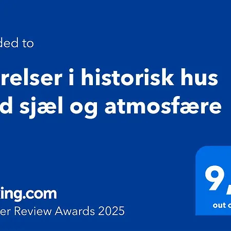 Vaerelser I Historisk Hus Med Sjael Og Atmosfaere Helsinge Exterior photo