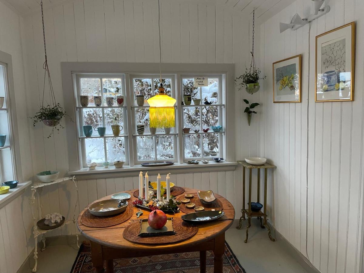 Vaerelser I Historisk Hus Med Sjael Og Atmosfaere *