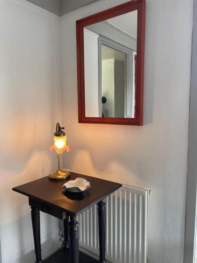 Vaerelser I Historisk Hus Med Sjael Og Atmosfaere * Helsinge