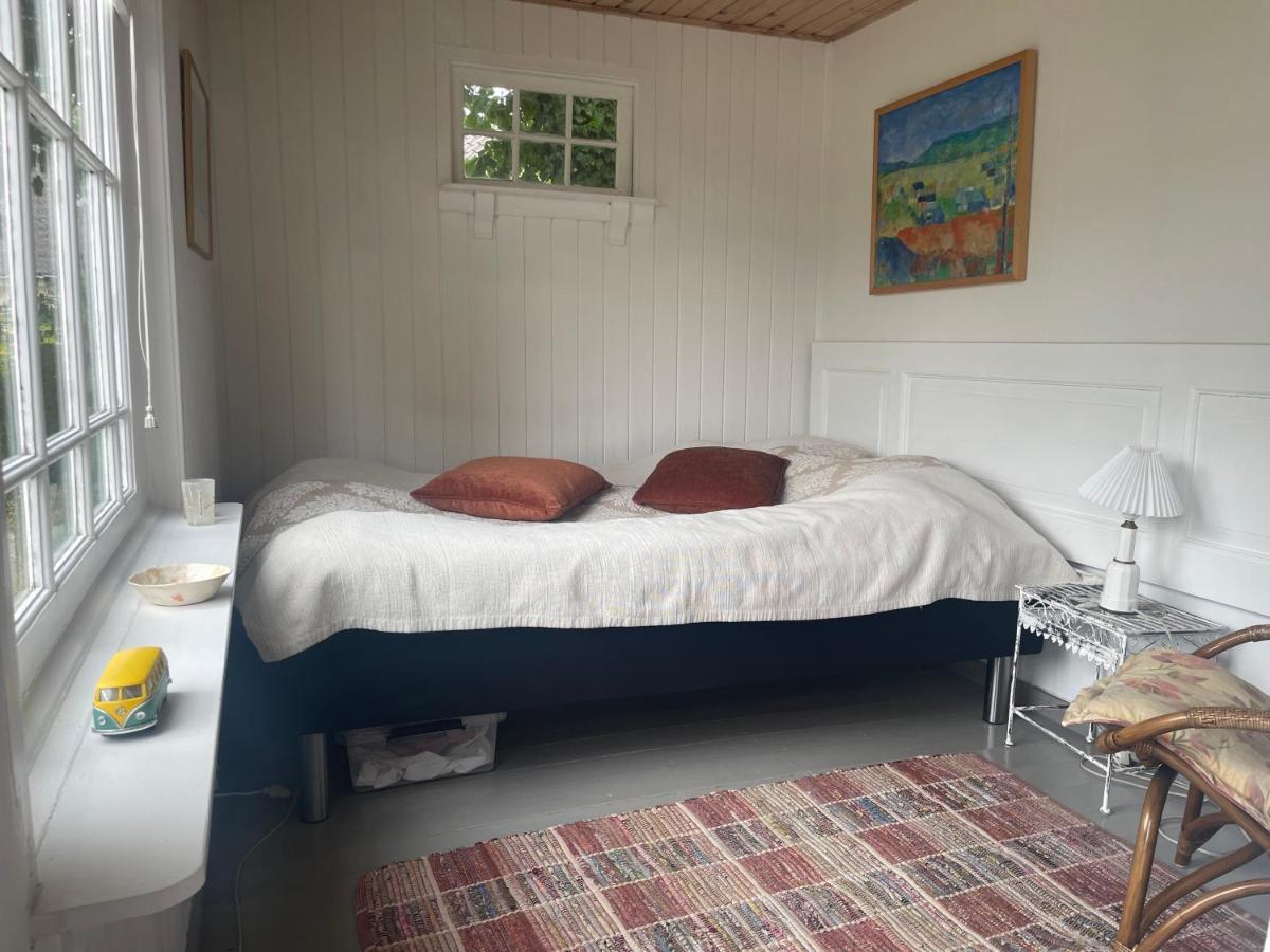 Vaerelser I Historisk Hus Med Sjael Og Atmosfaere *