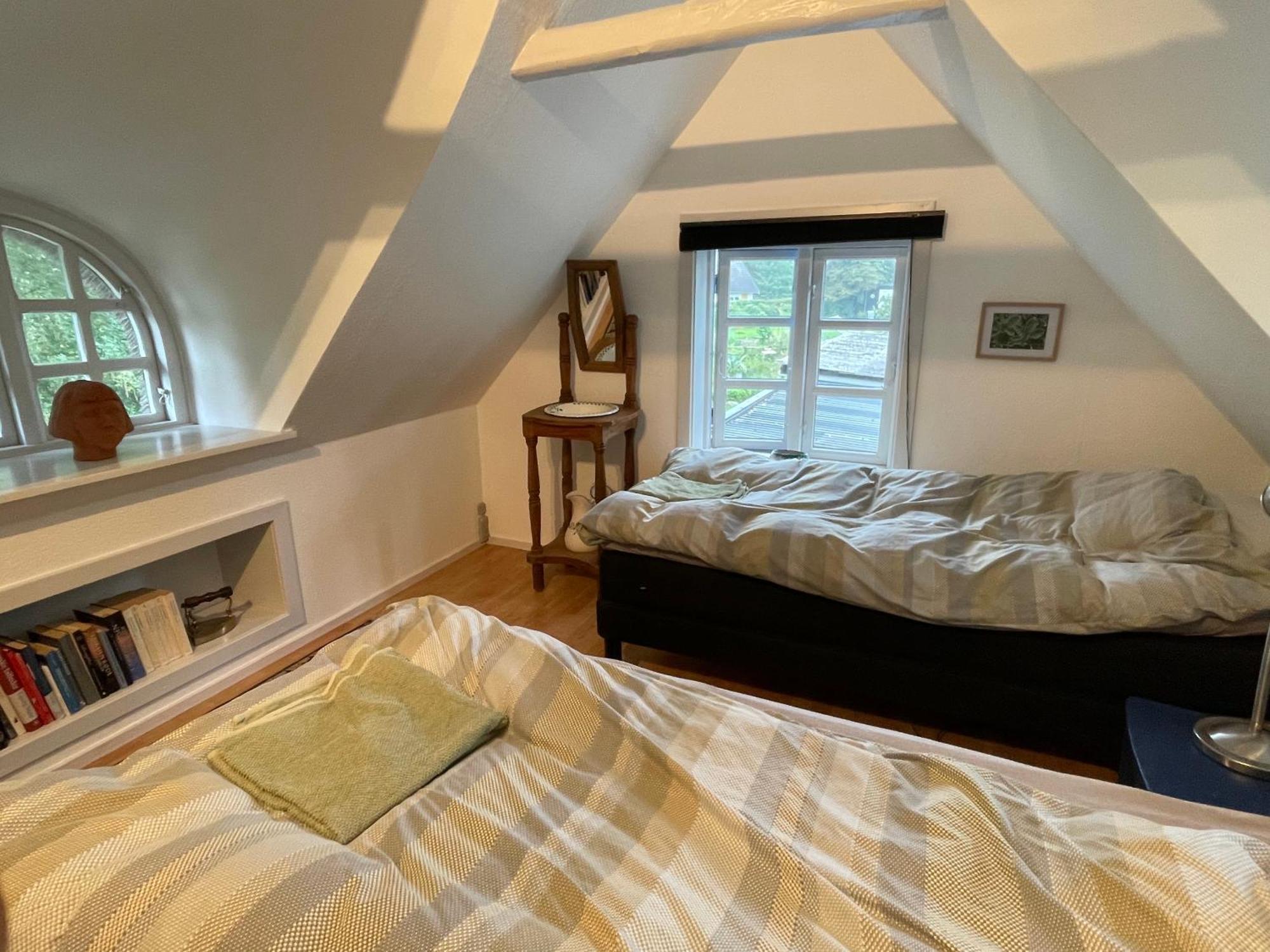 Vaerelser I Historisk Hus Med Sjael Og Atmosfaere Homestay *